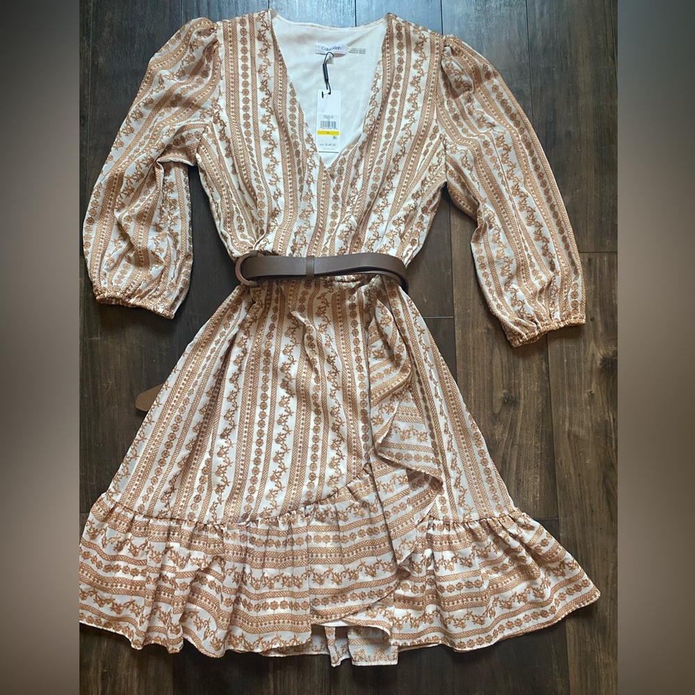 Calvin Klein embroidered Dress 👗 RETAIL $150!